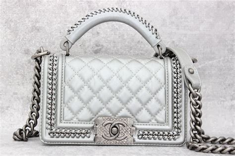 chanel boy bag top handle|chanel boy o case small.